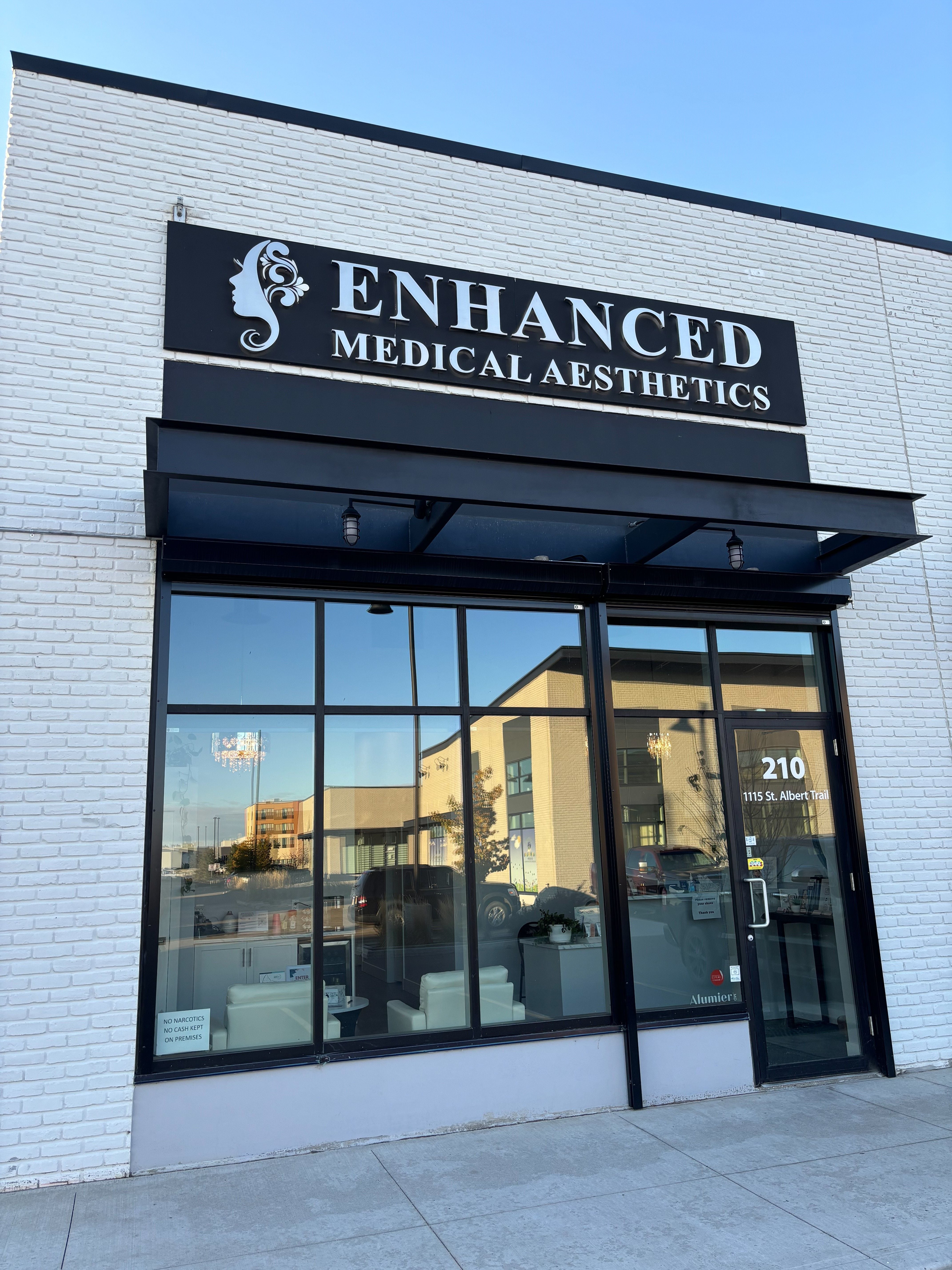 Unlock Radiant Skin with Medical-Grade Skincare: Alumier MD & SkinCeuticals Unlock Radiant Skin with Medical-Grade Skincare: Alumier MD & SkinCeuticals